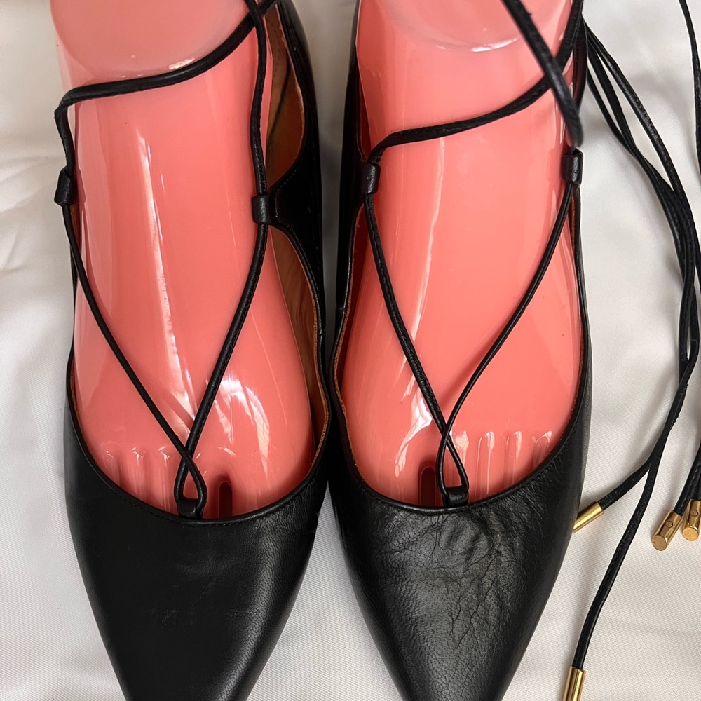 Leather Pointed toe- Saks Fifth Ave brand